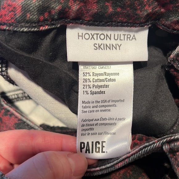 PAIGE Hoxton Ultra Skinny Pants Snake skin Print Red & Black size 26 - Picture 5 of 10